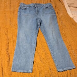 *Last Call!* Old Navy Power Straight High Waist Light Wash Blue Jeans 18W